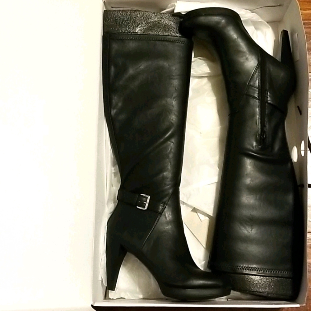 Knee high stretchy faux leather